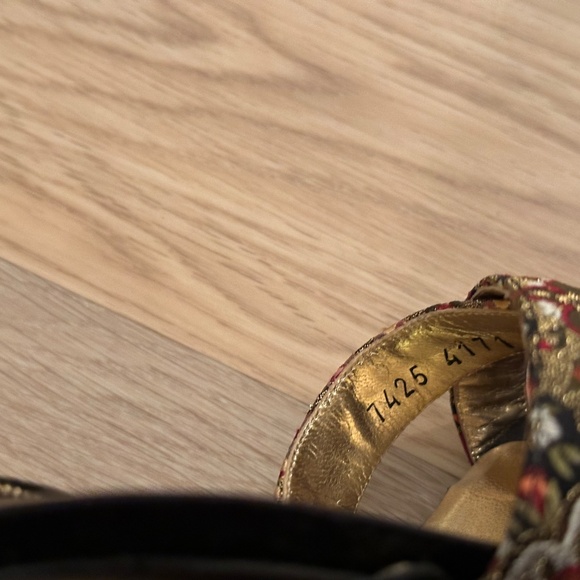 Dolce & Gabbana Vintage Floral Brocade Strappy Heels- Black Satin, Made in Italy - Picture 6 of 7